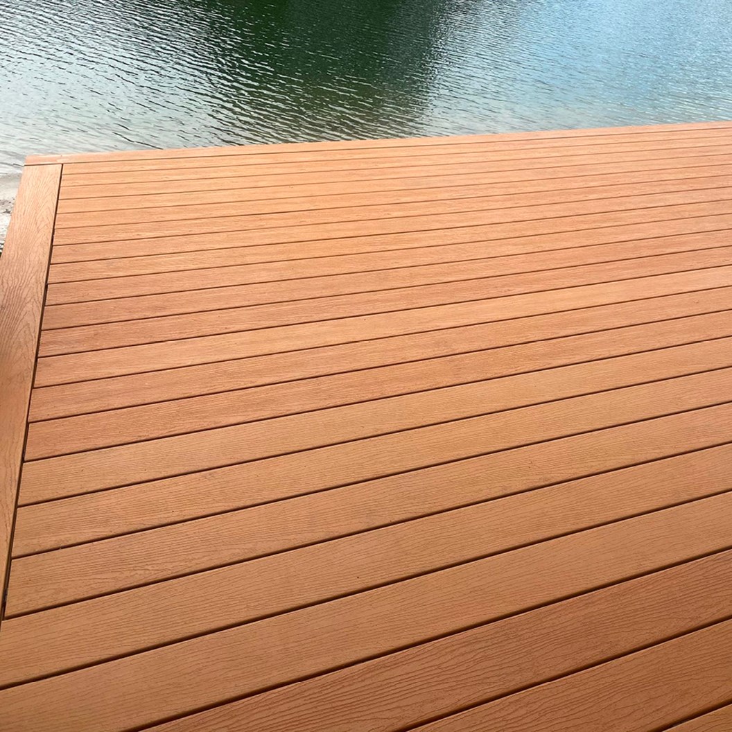 ModWood XTREME GUARD ® Composite Decking Board Golden Sand Square 137x23